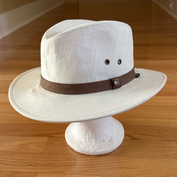 Wallaroo Hat Co Fedora Style Hat Jamison Cream Color Size Medium Large - Picture 1 of 14